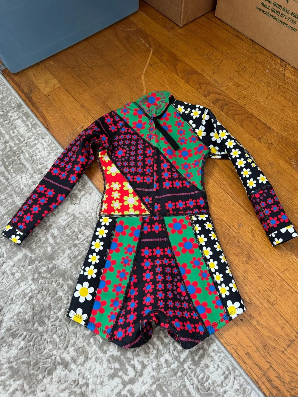 Cynthia Rowley Mia Daisy Patchwork Wetsuit Girls Long-Sleeve  7-8 Y/O